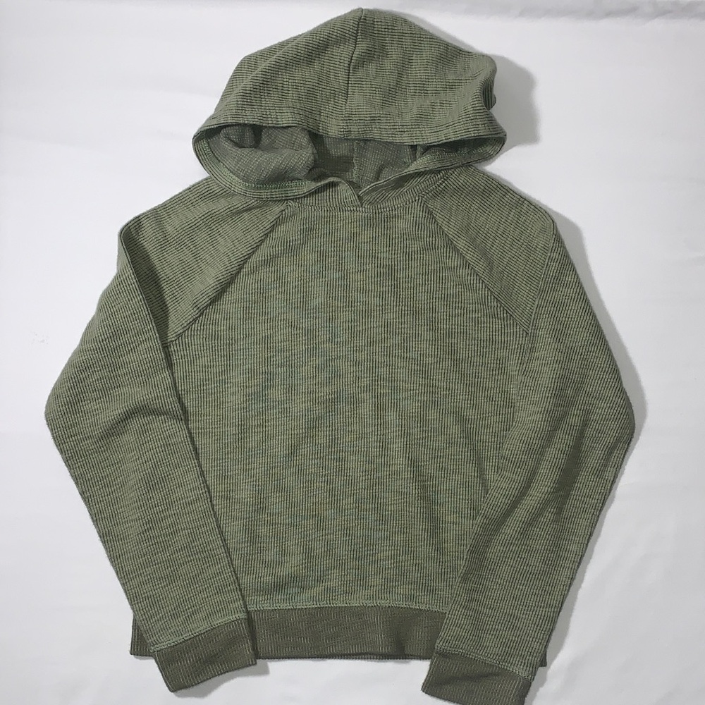 Cat & Jack Pullover Size Small (6/7)